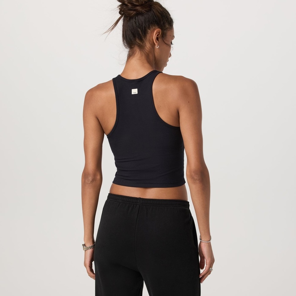 Vuori Tank with Built in Full-support Bra | Sz M/L